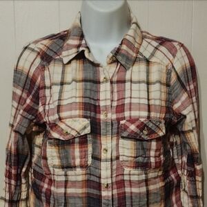 Maurices Plaid Shirt Medium Long Sleeve Red White Roll Tab Sleeve‎ A926